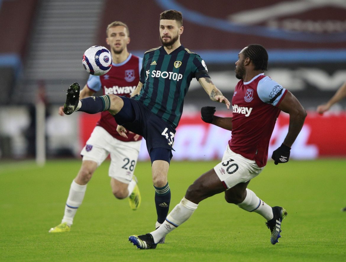 Bielsa delivers Leeds update on Klich